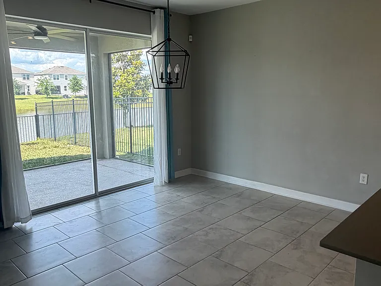 5037 Bessie Ct — Photo 57