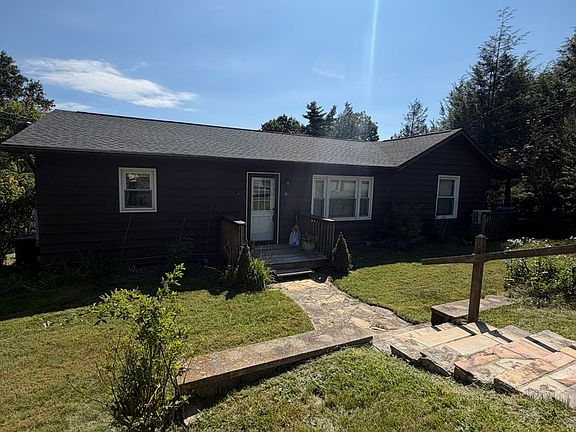 2nd image of 401 Ransom St