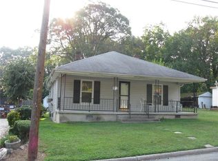 306 Huffman St, Greensboro, NC 27401