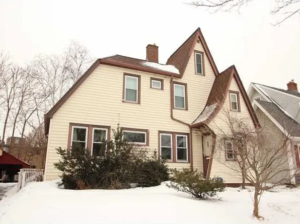 162 Yarmouth Rd, Rochester, NY 14610