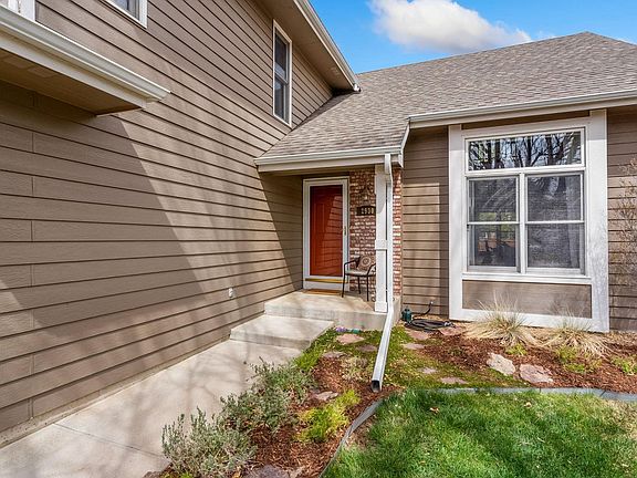 3rd image of 2930 Redburn Dr