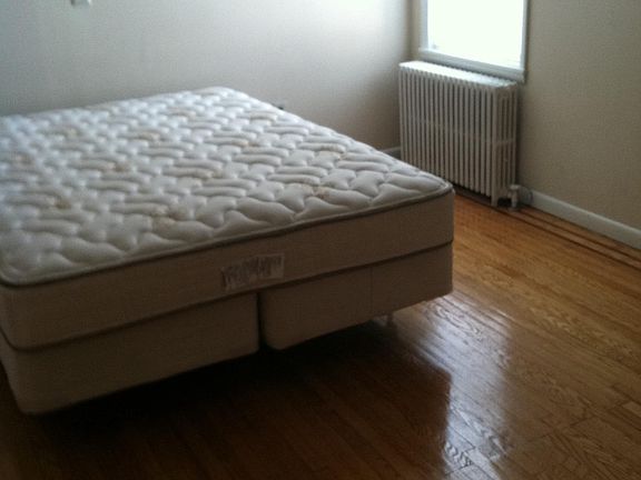 2nd image of 1708 E Passyunk Ave