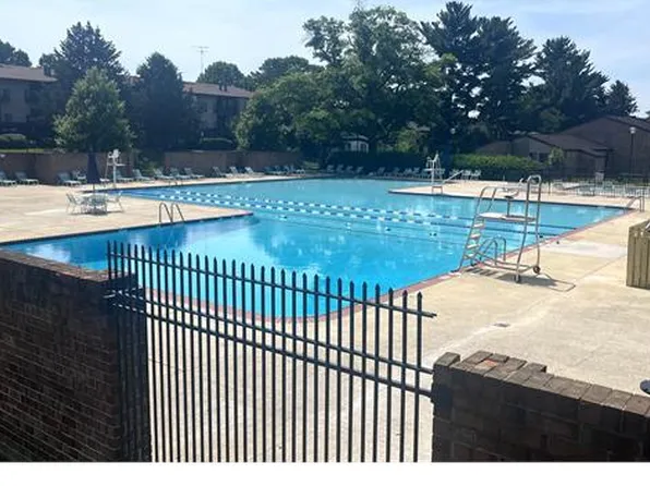 18906 Mills Choice Rd, Montgomery Village, MD 20886