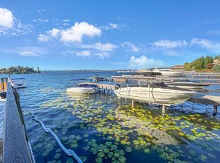 4561 Lake Washington Blvd NE APT 303, Kirkland, WA 98033