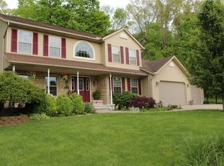 1311 Burr Oak Ct, Heath, OH