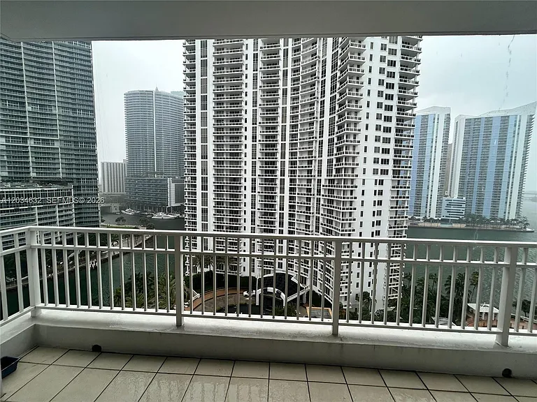 801 Brickell Key Blvd #1710 — Photo 2