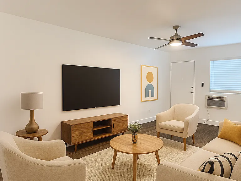 400 N Los Robles Avenue — Photo 18