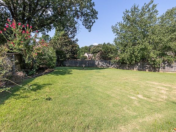 5th image of 8925 Cedar Reach Cv