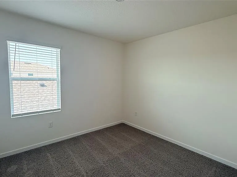 2046 Walnut Creek Dr — Photo 37