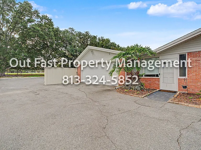639 Howard Ave — Photo 46