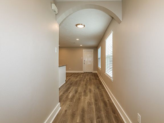 3rd image of 32118 Decker Oaks Dr