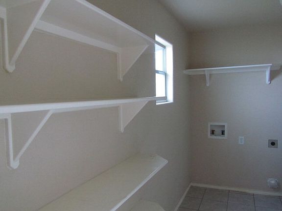 4th image of 3113 Michaelwood Dr
