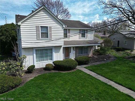 3rd image of 3085 Dade Ave