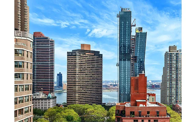 Sold by Douglas Elliman | media 12