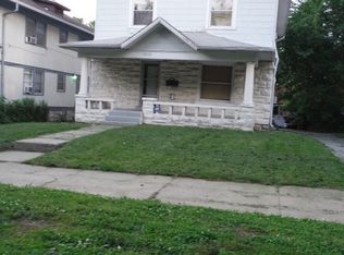 3330 Gillham Rd, Kansas City, MO 64109