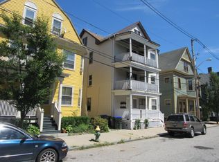 40 Bainbridge Ave #3, Providence, RI 02909
