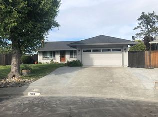582 Lamont Ct, Rohnert Park, CA 94928