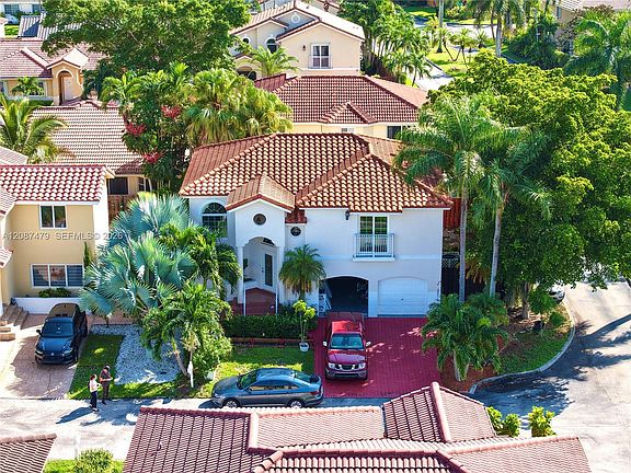 5th image of 4631 SW 154th Pl