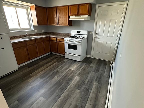 4th image of 1117 Broadway Ave APT 2N