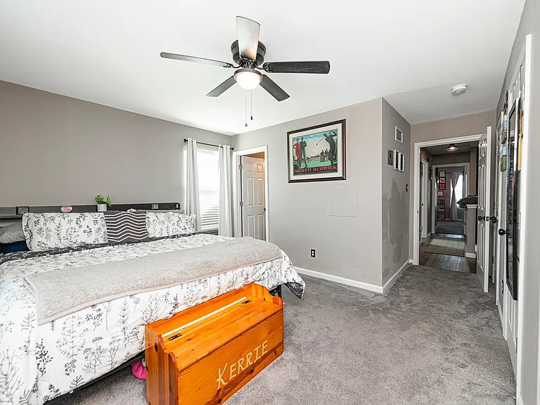 Main bedroom