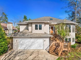 109 Sheldon Ln, Westminster, SC 29693