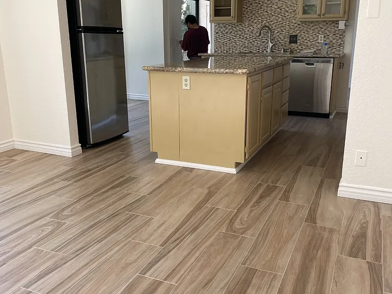 25151 Luna Bonita Dr — Photo 3