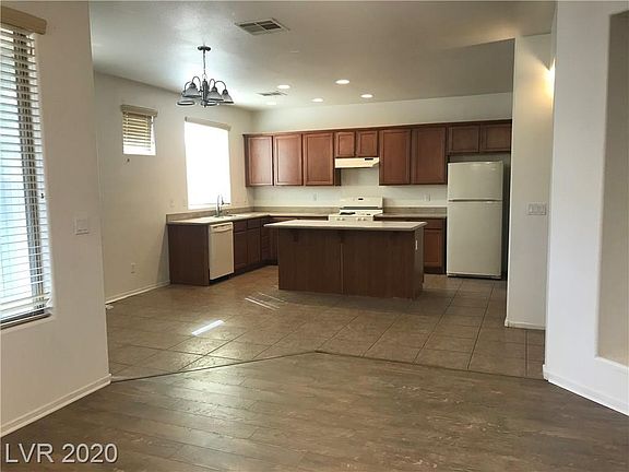 4th image of 10033 Bonterra Ave #0