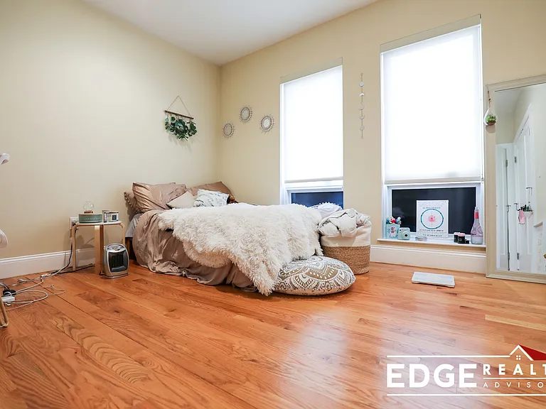 9 Glencoe St #203 — Photo 9