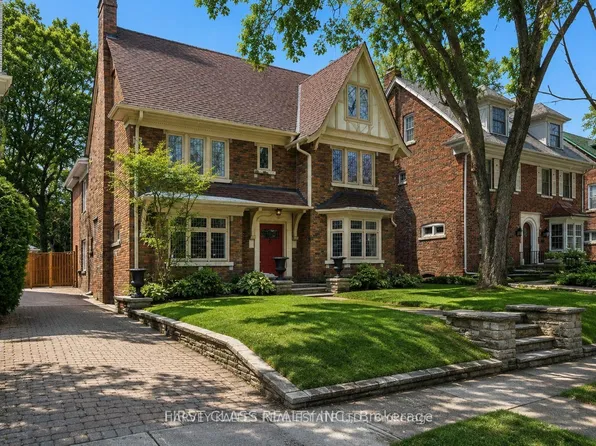 80 Douglas Dr, Toronto, ON M4W 2B4