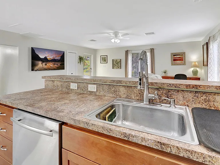 16360 N Oleander Dr — Photo 31