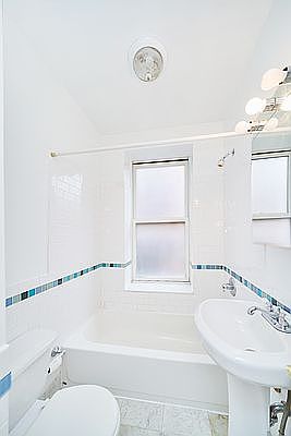 5th image of 29 Morton St #2AA