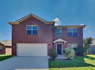 8119 Abbey Glen Ct, Arlington, TX 76002