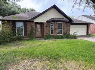 4905 Glenview Dr, La Porte, TX 77571
