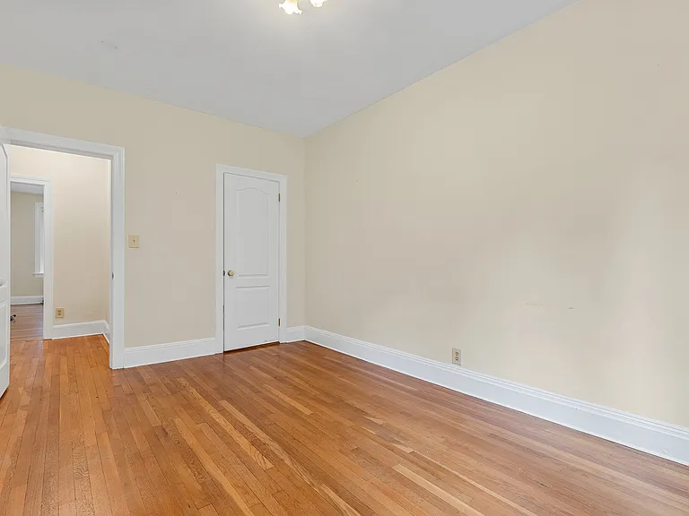 315 Tappan St #1 — Photo 26