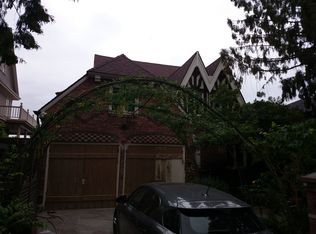 1118 36th Ave, Seattle, WA 98122