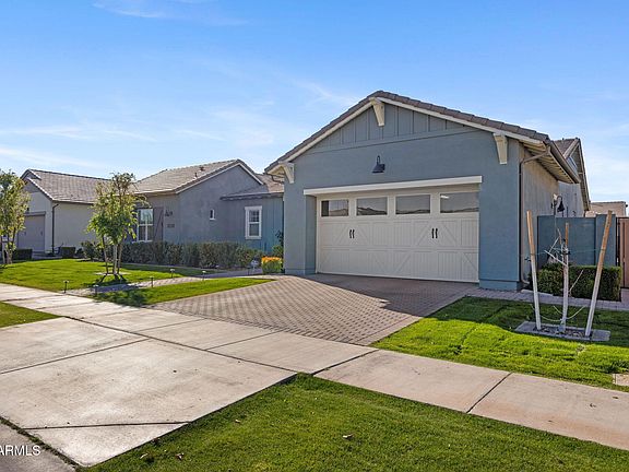 3rd image of 3509 E BLOOMFIELD Parkway