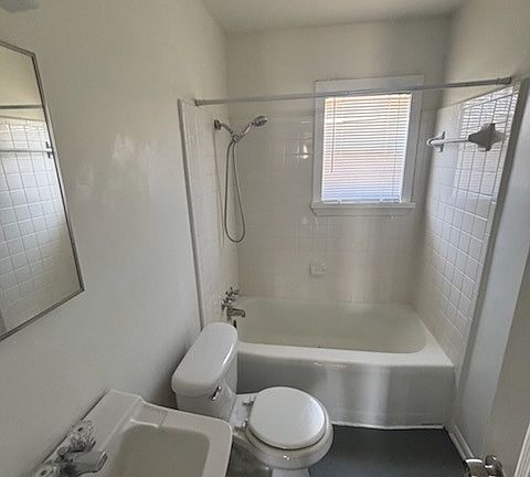 5th image of 703 Stetson Ave #Ed793c16f