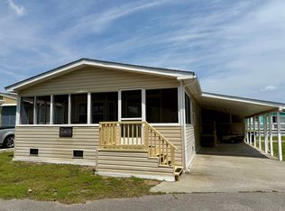 410 Sandlewood Dr, Myrtle Beach, SC 29575