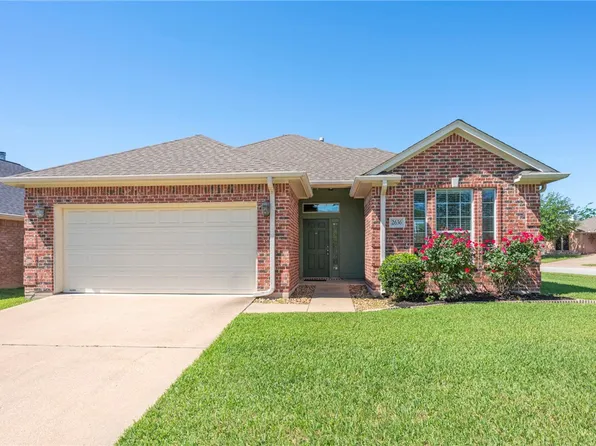 2636 Lochinvar Ln, Bryan, TX 77802