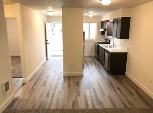 6830 N Columbia Way #10, Portland, OR 97203