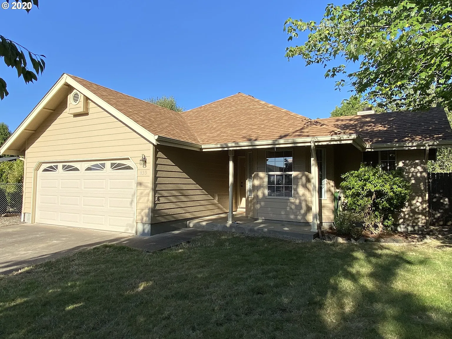 435 53rd Pl photo 1