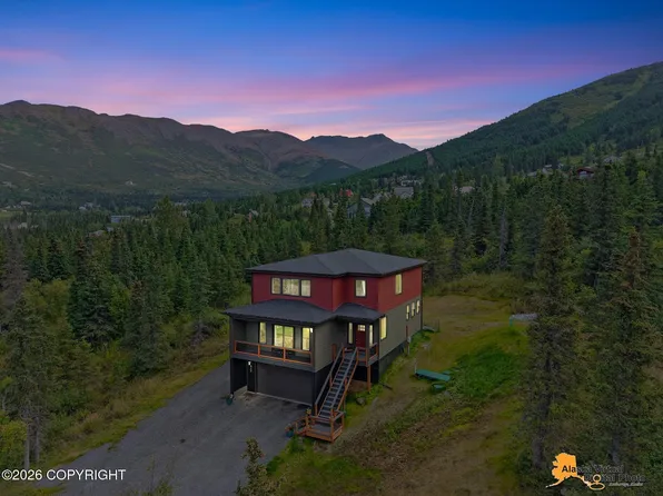 8100 Byron Dr, Anchorage, AK 99516
