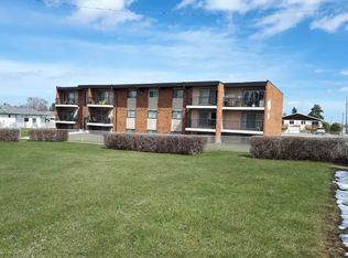 4820 46th St #303, Innisfail, AB T4G1B9