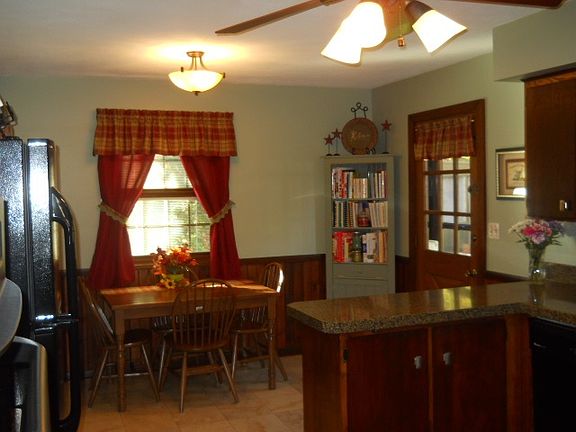 5th image of 4716 Edgewood Hills Dr