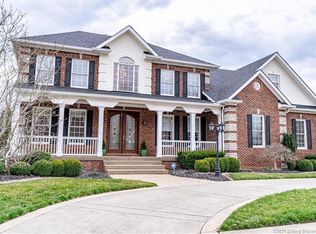 3027 Wolf Lake Blvd, New Albany, IN 47150