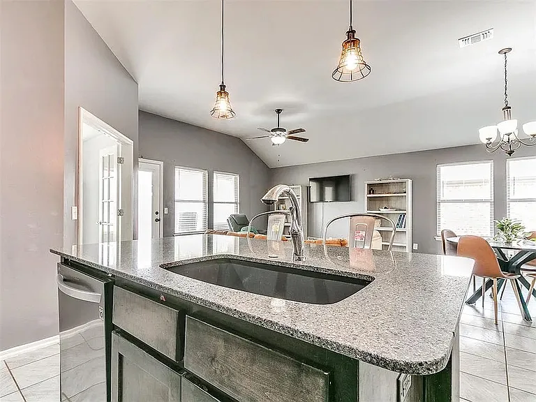 9524 SW 29th Ter — Photo 13