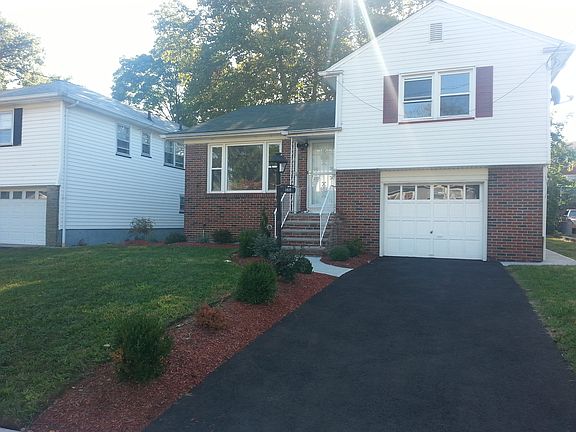 2nd image of 166-168 Lincoln Ave