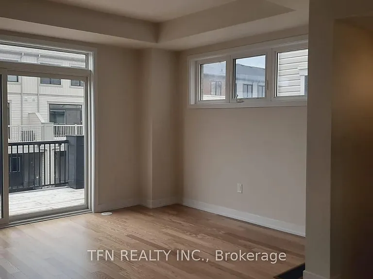 215 Melody Ln — Photo 2