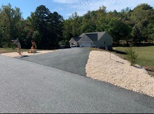 861 Two Bid Rd, Evington, VA 24550