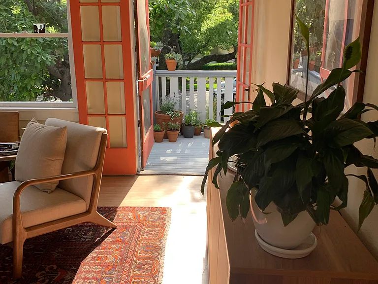 64 N Bonnie Ave #5 — Photo 8